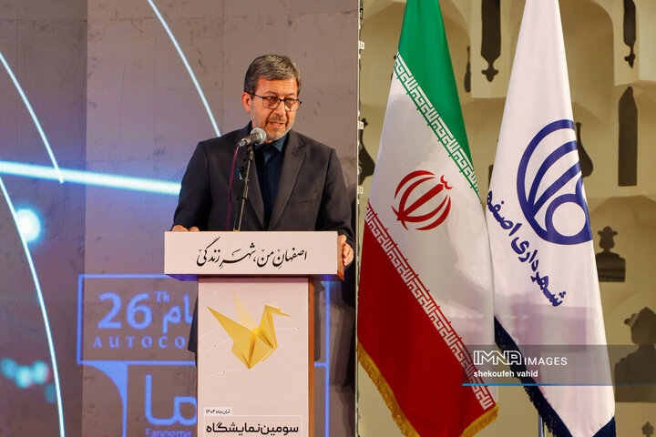 سه‌گانه حکمرانی هوشمند، صنعت نوآور و دانشگاه کارآمد توامان محقق شود