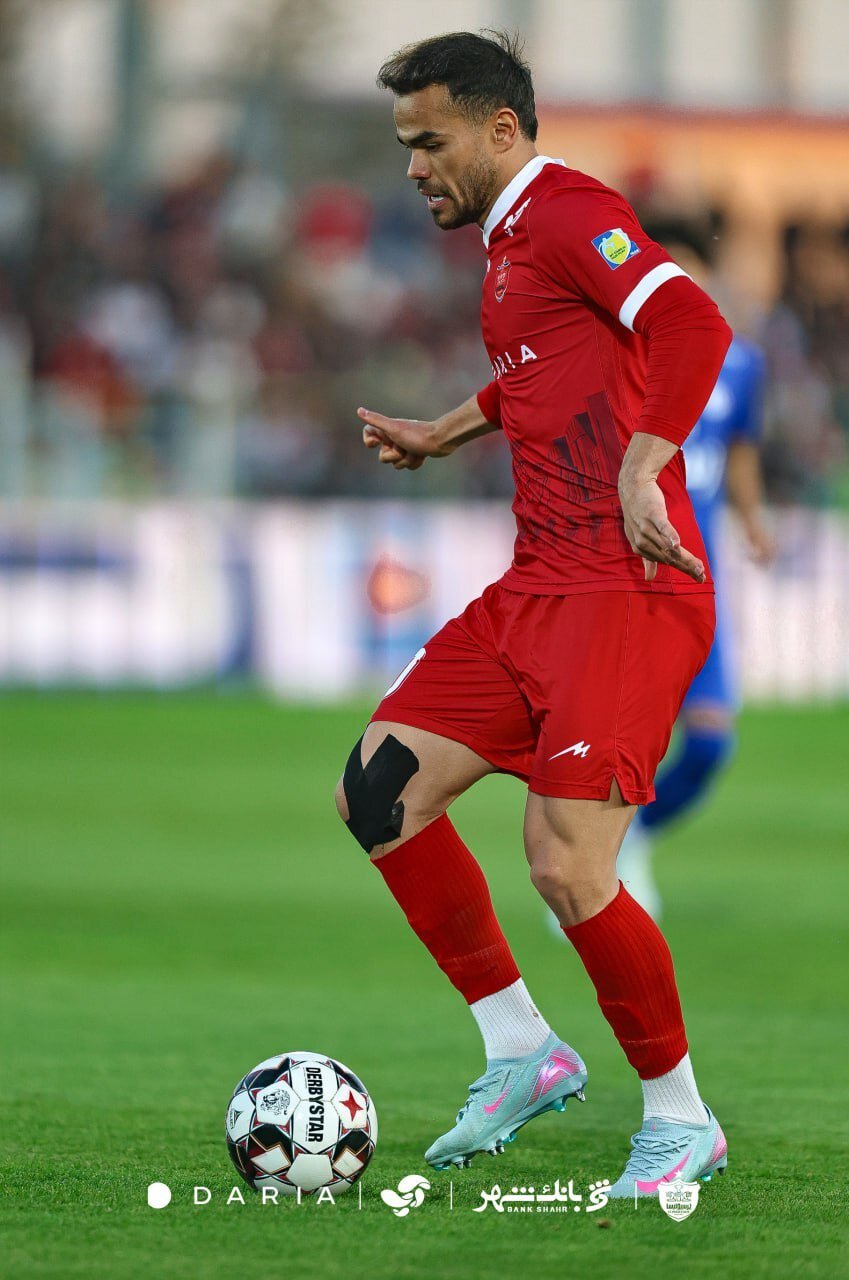 شیوه جدید اوسمار و پرسپولیس؛ اعتماد به خارجی‌ها