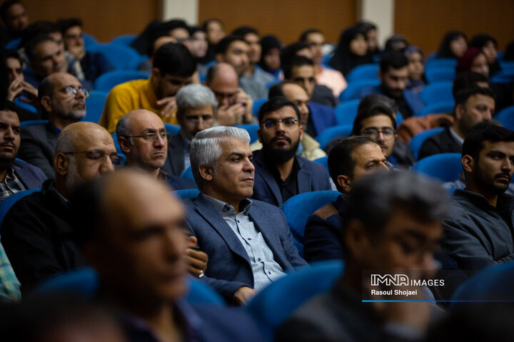 اختتامیه سی‌ونهمین جشنواره ملی قرآن و عترت دانشجویان کشور