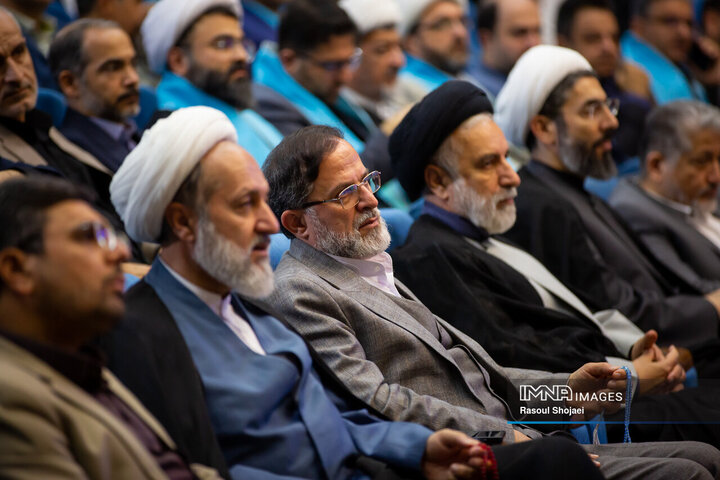 اختتامیه سی‌ونهمین جشنواره ملی قرآن و عترت دانشجویان کشور