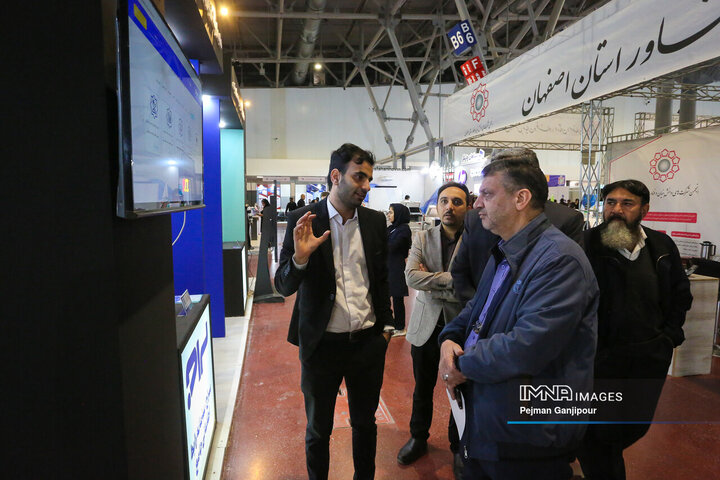 دومین روز نمایشگاه «فن‌نما»