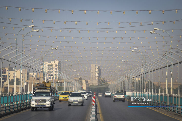 اهواز در محاصره مهِ سمی؛ شاخص کیفیت هوا در وضعیت «بنفش» و «بسیار ناسالم»