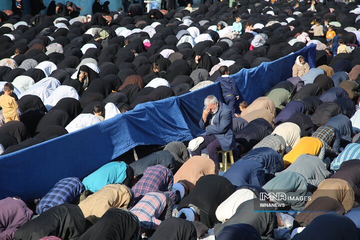 اقامه نماز طلب باران در بجنورد