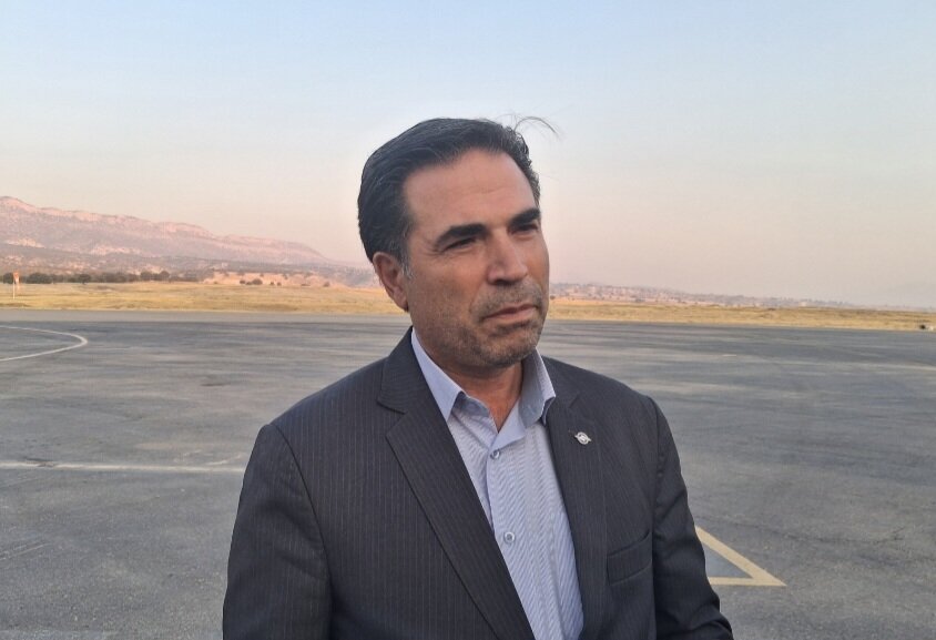 ورود شرکت‌های هواپیمایی به ایلام باعث جذب سرمایه‌گذار و رونق گردشگری می‌شود