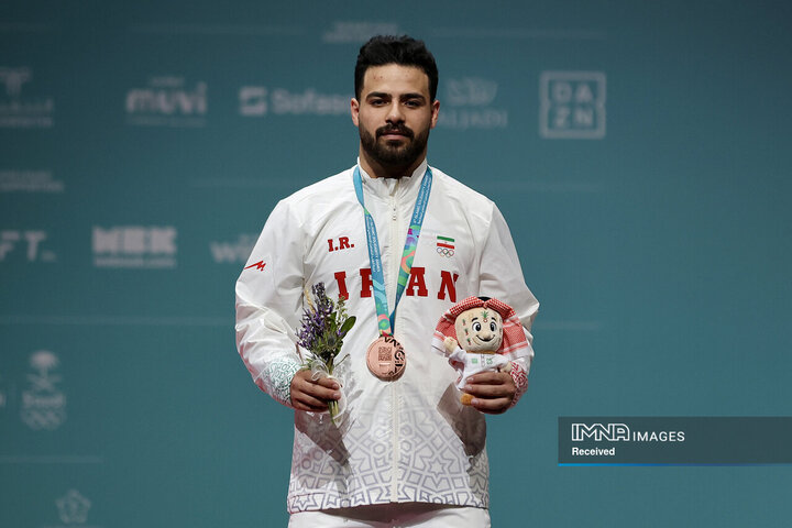 چهارمین روز بازی‌های همبستگی کشورهای اسلامی؛ وزنه برداری