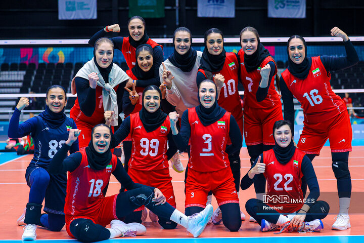 ایران۳- تاجیکستان۰/ مدال برنز برگردن تیم ملی والیبال زنان ایران