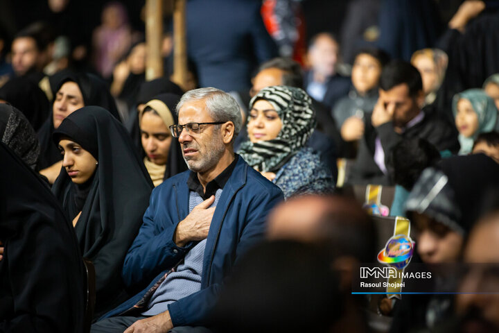 نمایش میدانی «محرمانه»