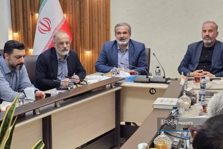 احداث بوستان نهج‌البلاغه در اولویت برنامه‌های فرهنگی منطقه ۴ اصفهان