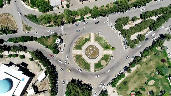 شهری با ریشه‌های کهن در دل کویر