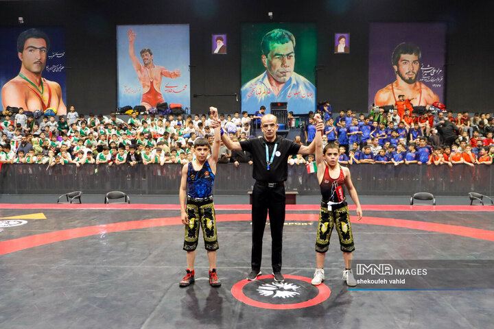 آیین افتتاح خانه کشتی پوریای ولی اصفهان