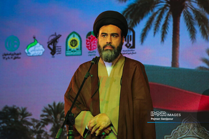 بصیرت و وقت‌شناسی، رمز ماندگاری راه شهداست