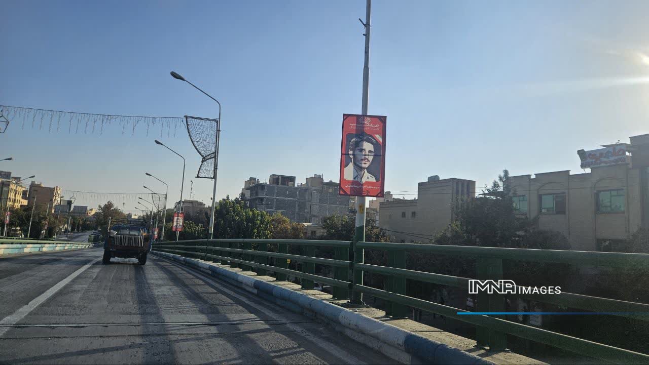 منطقه ۱۰ در آستانه روز حماسه و ایثار مردم اصفهان رنگ و بوی شهدا گرفت