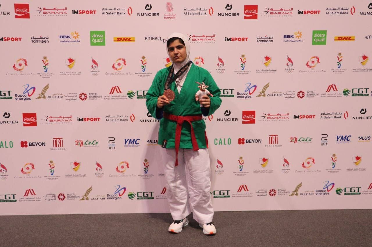 از تُشک جهانی تا سکوی علم؛ دو میدان برای یک قهرمان