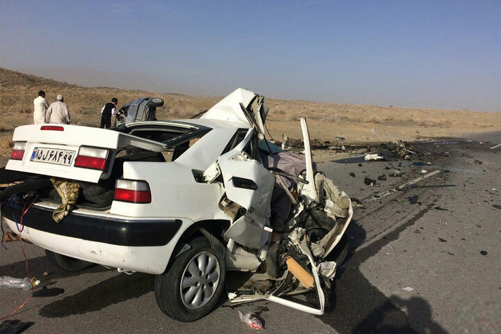 واژگونی خودروی زانتیا با ۲ فوتی در جاده بویین‌ زهرا-قزوین