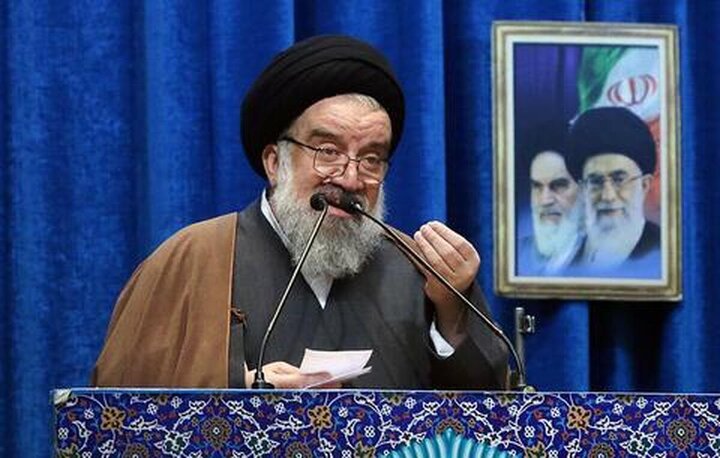 دشمن آرزوی خستگی ملت ایران را به گور می‌برد
