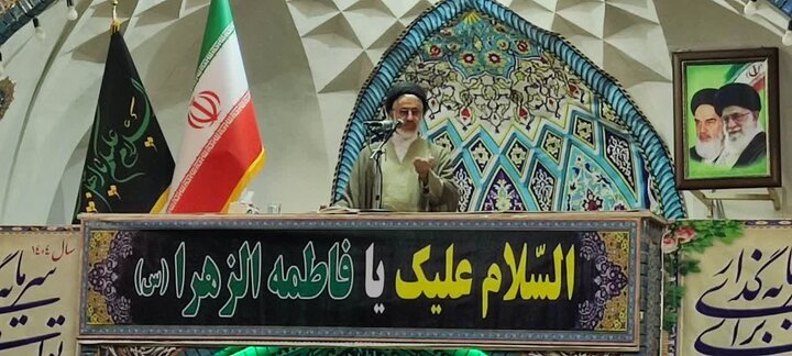 جوانان حقیقت اسلام را با سنجش در برابر فرهنگ غرب بهتر درک می‌کنند