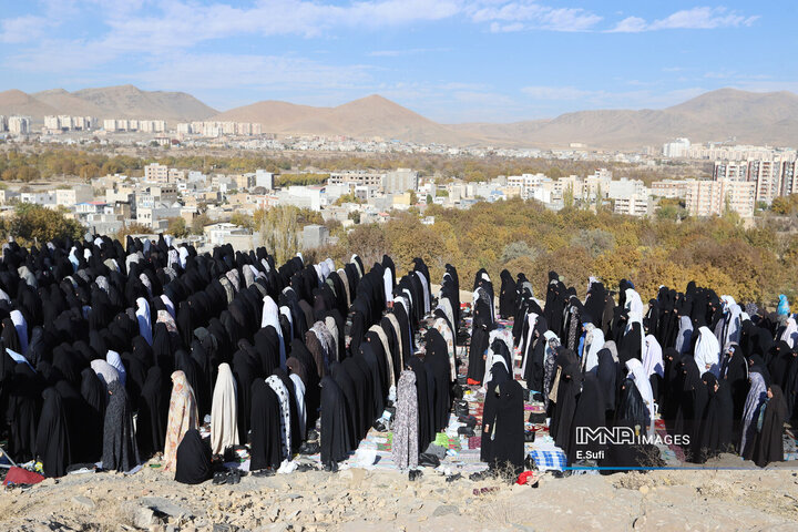 اقامه نماز طلب باران در اراک