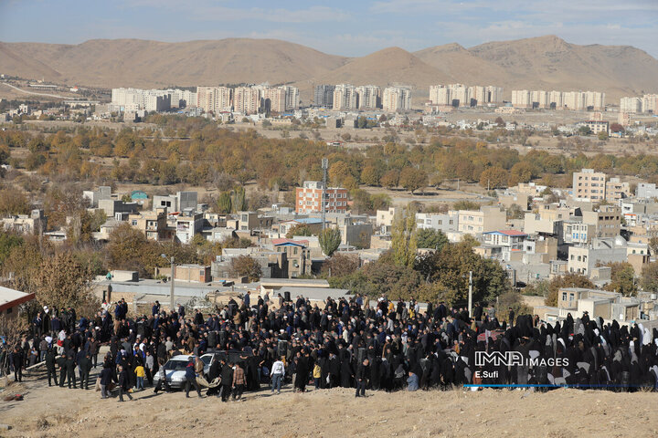 اقامه نماز طلب باران در اراک