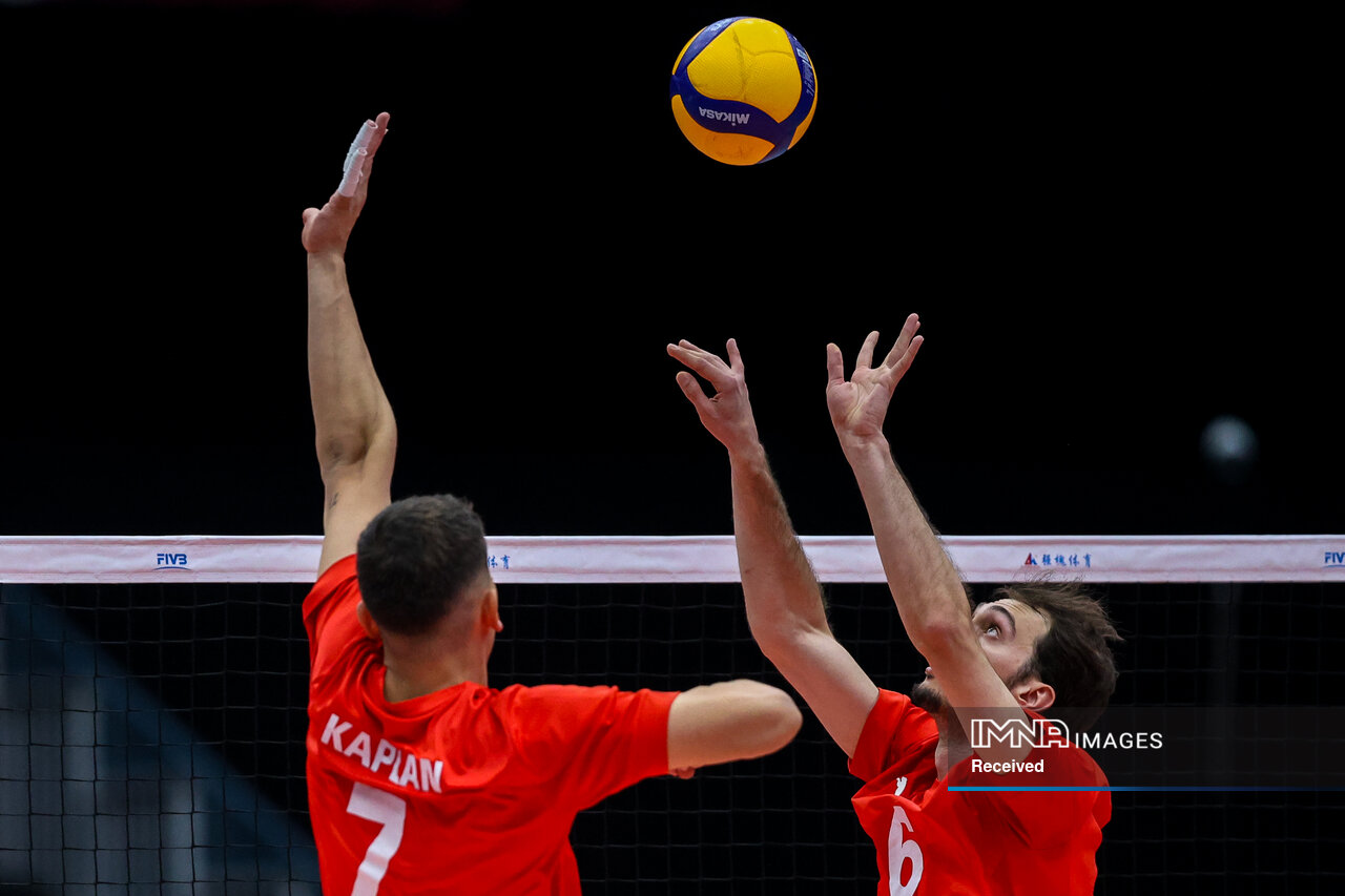 مصاف داغ شهداب با رازین/ سپاهان و ارومیه در چالش بزرگ هفته