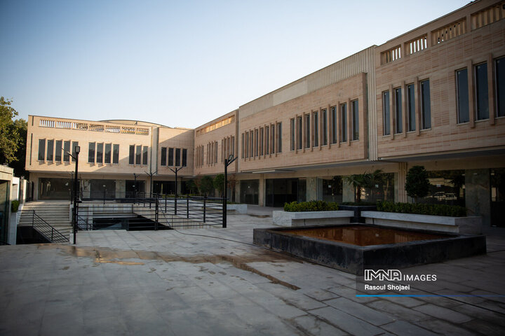 بازدید شهردار اصفهان از پروژه‌های منطقه 15 شهرداری