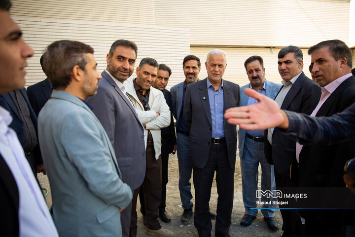 بازدید شهردار اصفهان از پروژه‌های منطقه 15 شهرداری