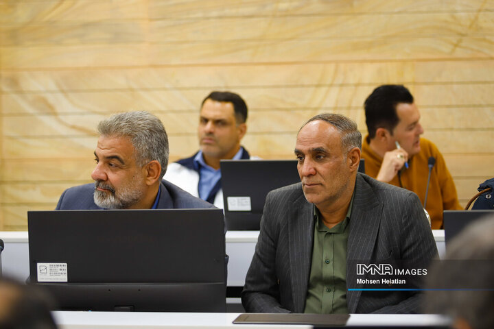 نشست هماهنگی ستادهای بحران مناطق و سازمان‌های شهرداری اصفهان