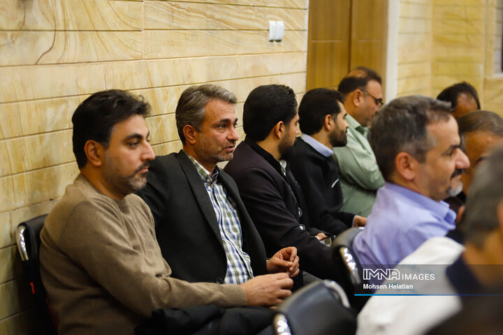 نشست هماهنگی ستادهای بحران مناطق و سازمان‌های شهرداری اصفهان