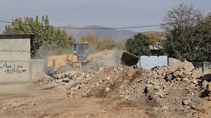 آغاز عملیات تعریض بلوار جمهوری اسلامی در یاسوج کلید خورد