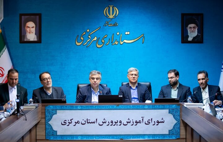 نگاه به انجمن بازماندگان تحصیل از یک نهاد محلی به ساختار ملی تغییر کند