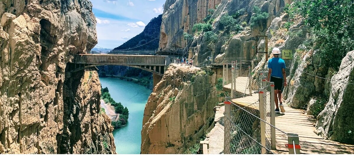 شگفت‌انگیزترین پل‌های معلق عابرپیاده جهان