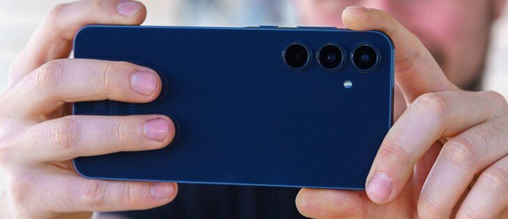 قیمت گوشی a۵۵ + برسی گوشی a۵۵