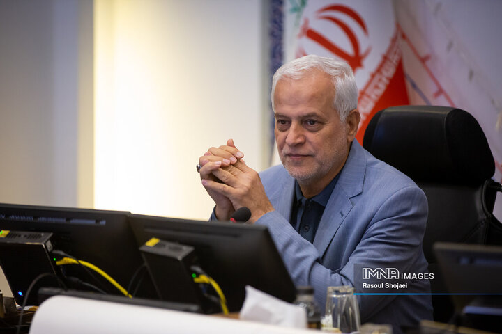 رونمایی از سه محصول جدید اداره بین‌الملل شهرداری اصفهان در نمایشگاه گردشگری