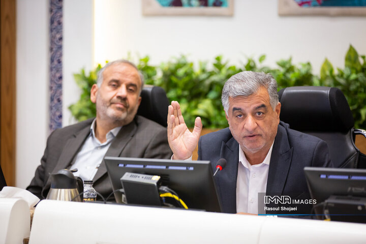 احمد شریعتی، عضو هیئت‌رئیسه شورای شهر