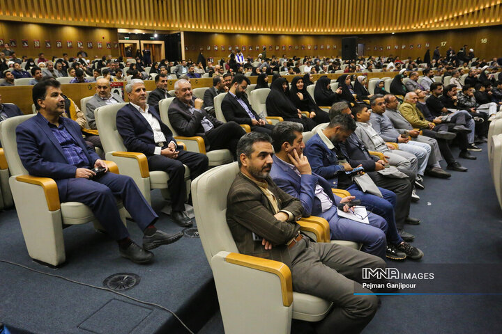 اولین رویداد ملی «شهدا در نگاه نسل نو»