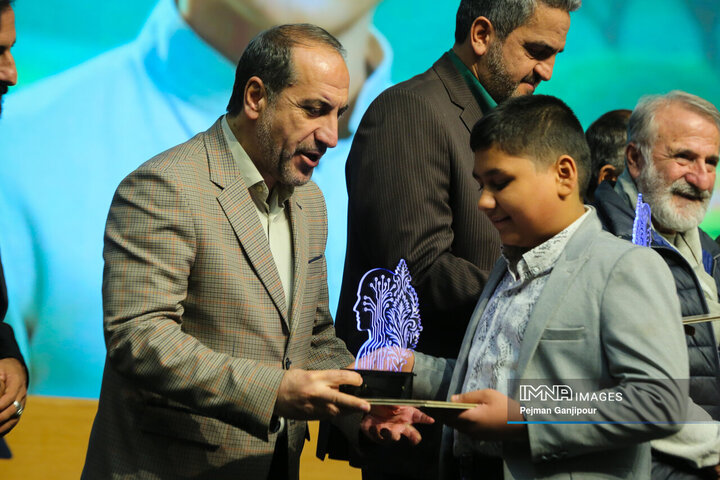 اولین رویداد ملی «شهدا در نگاه نسل نو»