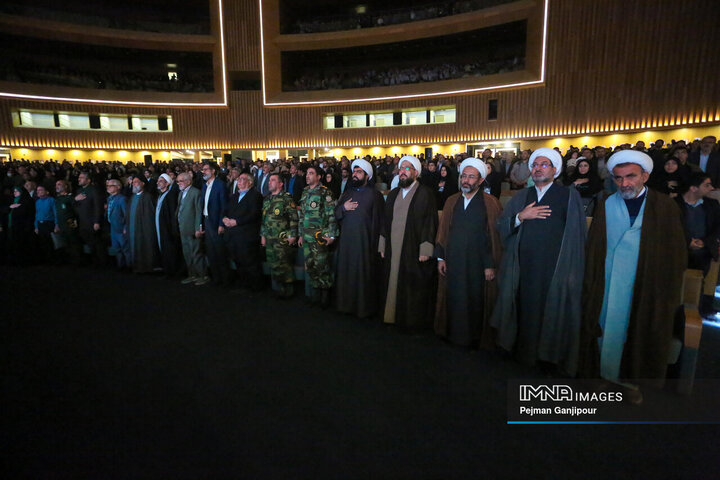 اولین رویداد ملی «شهدا در نگاه نسل نو»