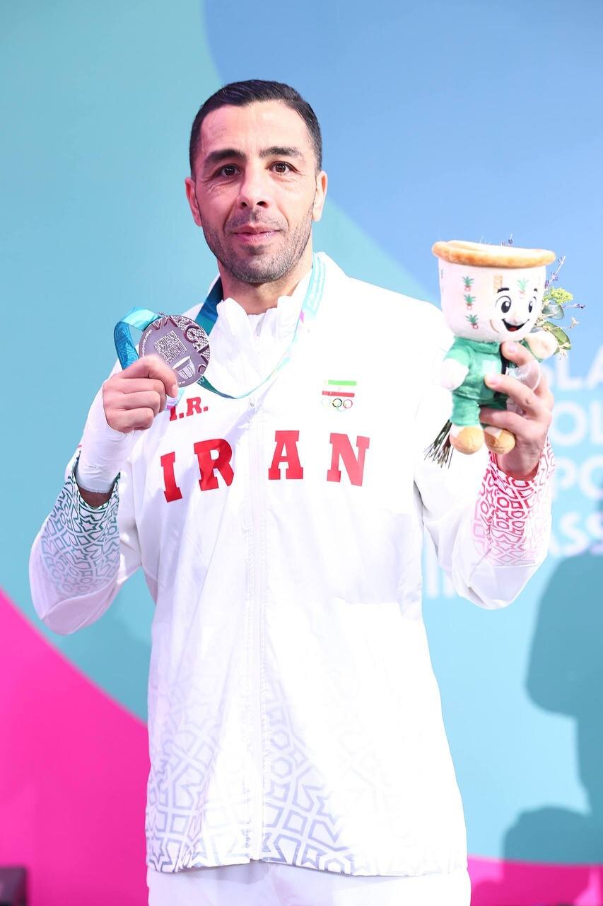 از داوری فینال آسیب دیدم/ بعد از کسب نقره حالا وقت کمک به خانواده است