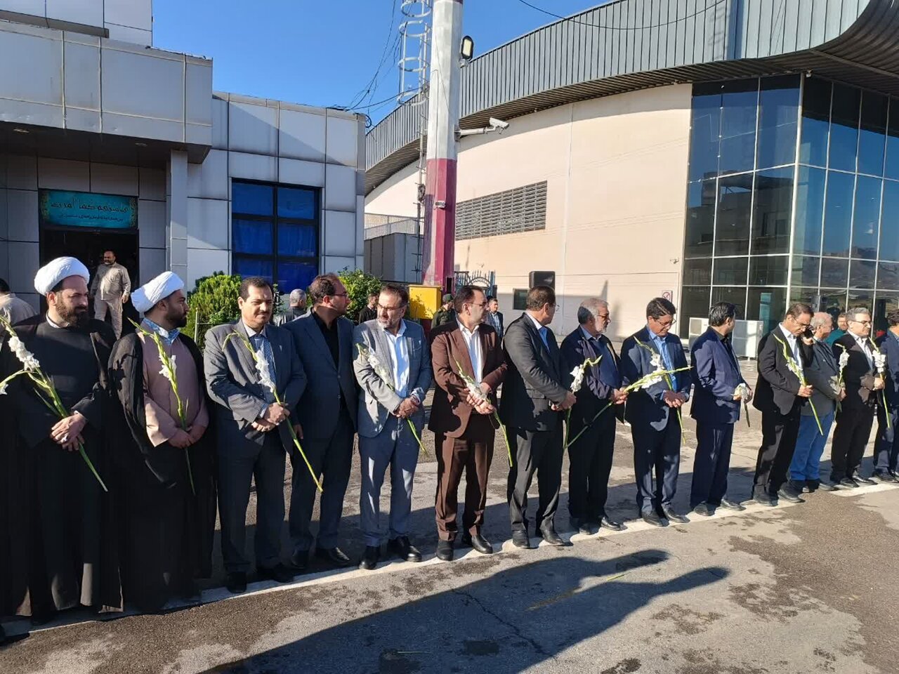 ورود پیکر مطهر ۴ شهید دوران دفاع مقدس به ایلام