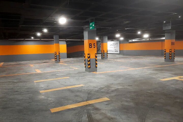 پروژه مشارکتی پارکینگ طبقاتی غدیر آماده بهره‌برداری است