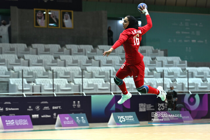 دهمین روز بازی‌های همبستگی کشورهای اسلامی، هندبال بانوان ایران - مالدیو