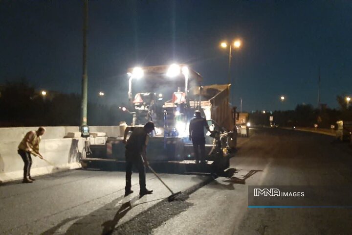 پیشرفت عملیات روکش بزرگراه شهید خرازی با ۲۸ میلیارد تومان اعتبار