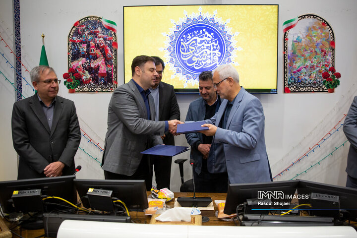 میز هوشمندسازی شهرداری اصفهان