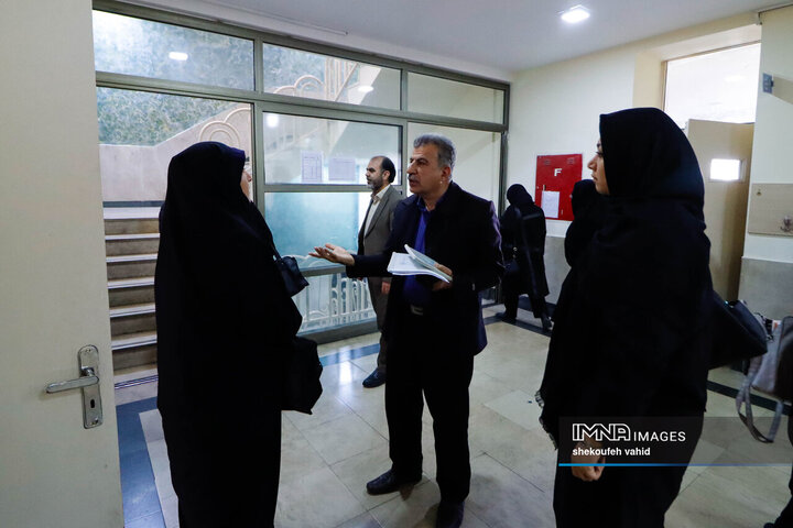 بازتجربه یک روز تحصیل والدین در مدرسه