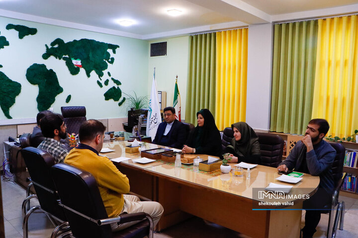 بازتجربه یک روز تحصیل والدین در مدرسه