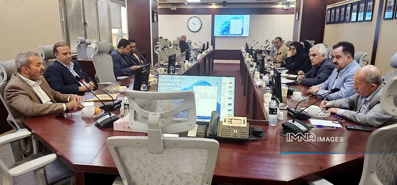 تبادل تجربیات سرمایهگذاری و مشارکتهای مردمی بین شهرداریهای اصفهان و تهران