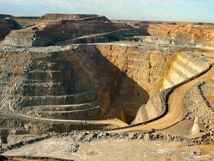 پایتخت معدن نقره در ایران کجاست؟ | قدیمیترین معدن فعال خاورمیانه پایتخت معدن نقره در ایران کجاست؟ | قدیمیترین معدن فعال خاورمیانه