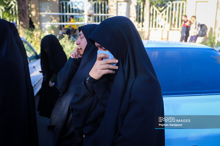 کاروان اهالی بهشت در نجف‌آباد، زرین‌شهر، تیران و کرون