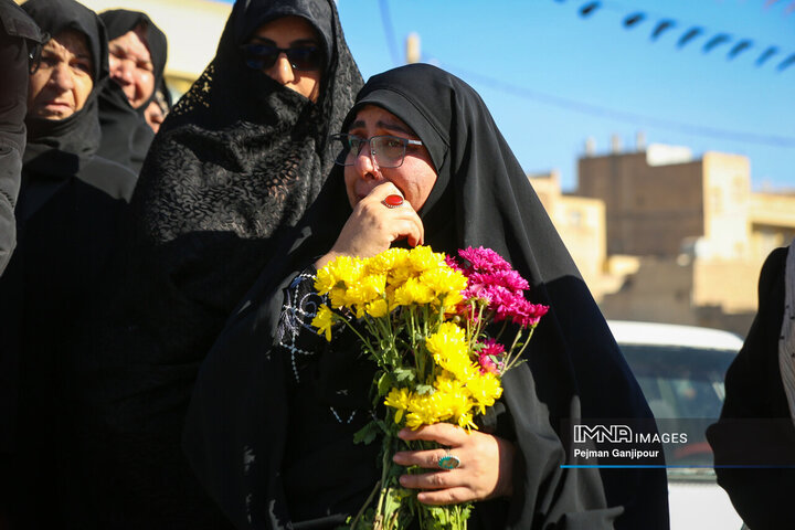 کاروان اهالی بهشت در نجف‌آباد، زرین‌شهر، تیران و کرون