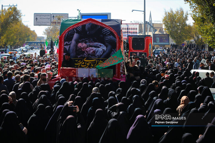 کاروان اهالی بهشت در نجف‌آباد، زرین‌شهر، تیران و کرون