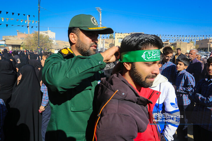 کاروان اهالی بهشت در نجف‌آباد، زرین‌شهر، تیران و کرون